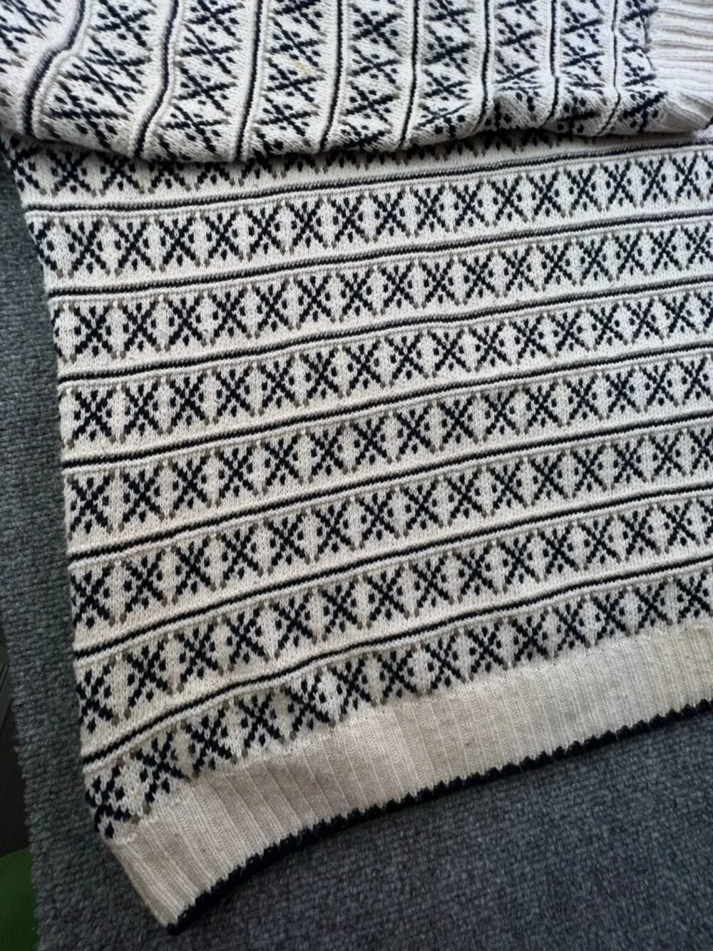 VTG Bill Blass Sweater Fair Isle Hand Framed USA Grandpa Blue White XL (1X) Men